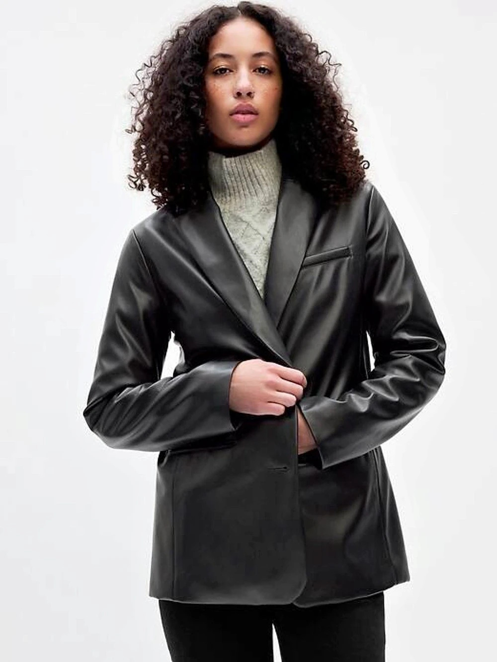 Gap Vegan Leather Blazer Jacket in Black, M Petite